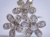 Van Cleef & Arpels Diamond Earrings
