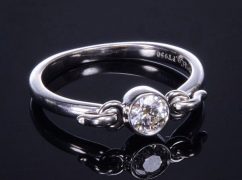 Elsa Peretti Diamond Ring