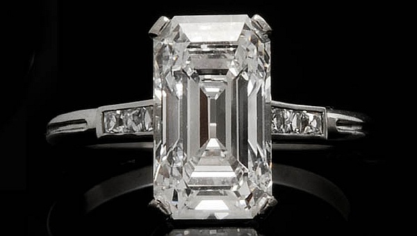 How to Sell Your GIA Diamond Ring in Palos Verdes, California